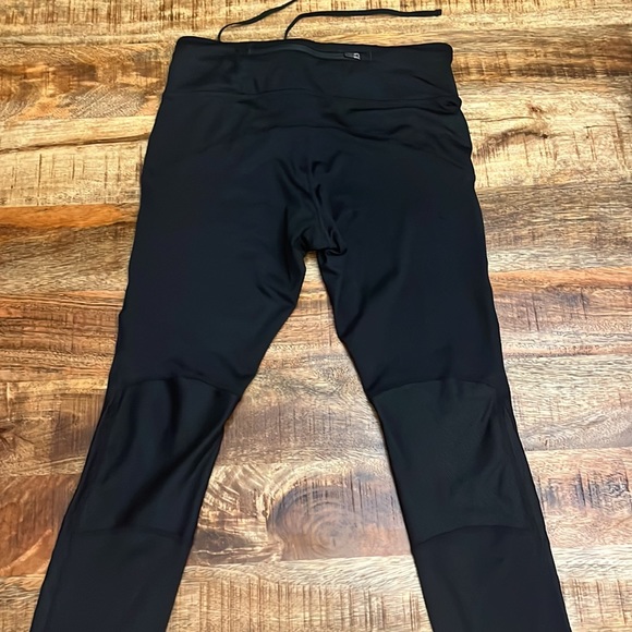 Nike Dri Fit Running Tight Size Small - Picture 3 of 3